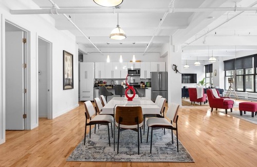 Midtown South Apartment | Stunning 3-Bedroom Luxury Loft in the Heart of Chelsea, Manhattan