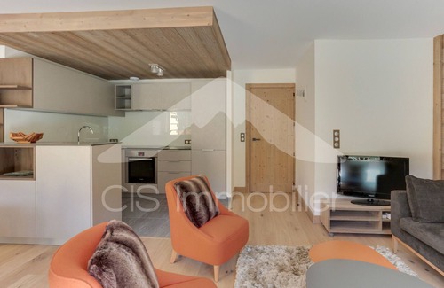 Meribel Centre Apartment | Stunning 3-room apt in Méribel, close to slopes, with parking and WIFI included.