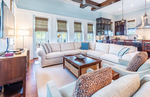 SeaNest Village House | 🐟Stunning 30A Home-Gorgeous Deck-Stay Salty