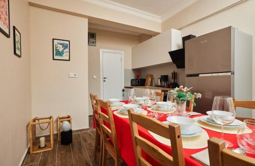 Iskenderpasa Apartment | Stunning 3BR 3Bathroom 3AC near Metro D2