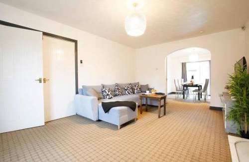 Didsbury Apartment | Stunning 4-Bedroom Didsbury Home