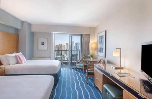 Ala Moana House | Stunning Ala Moana Studio Mtn View Balcony 2029