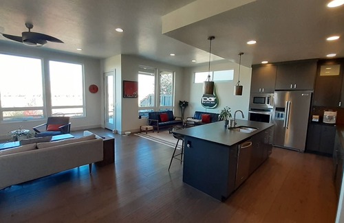 Southeast Boise House | Stunning and luxurious 180 degree views, across from Micron, 10 min to downtown!