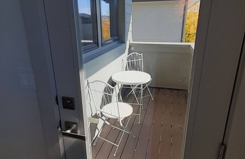 Southeast Boise House | Stunning and luxurious 180 degree views, across from Micron, 10 min to downtown!