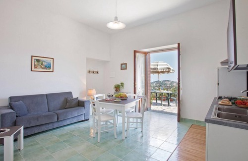 Agerola Apartment | Stunning apartment in Agerola (NA)