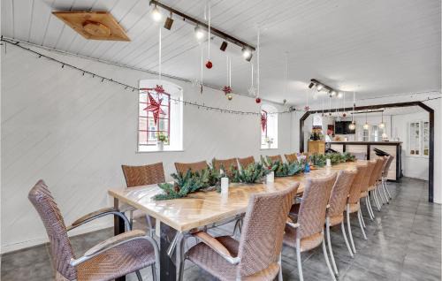 Sjaelborg Apartment | Stunning Apartment In Esbjerg V