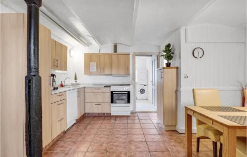 Sjaelborg Apartment | Stunning Apartment In Esbjerg V
