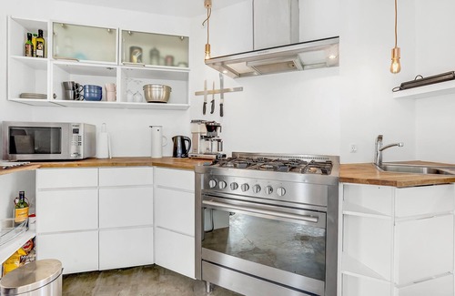 Hojer Apartment | Stunning apartment in Højer with WiFi