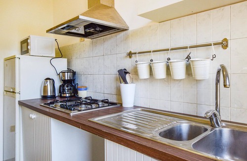 Ex Campo d'Aviazione Apartment | Stunning apartment in Viareggio