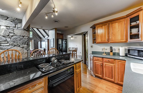 Woodfin House | Stunning Asheville Home w/Hot Tub, Pool Table, Sleeps 12, 6 Miles from Downtown