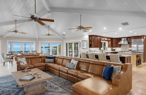 Lower Matecumbe Key House | Stunning Bayfront Home with Pool & Dockage in Islamorada