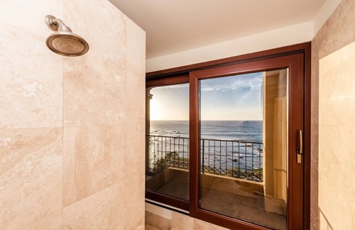 Playa Langosta Condo | Stunning Beachfront Penthouse w/Amazing Ocean and Sunset Views & Private Hot Tub