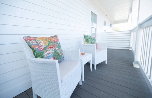 Pass Christian House | Stunning Beachfront Condo with Breathtaking Balcony Views!