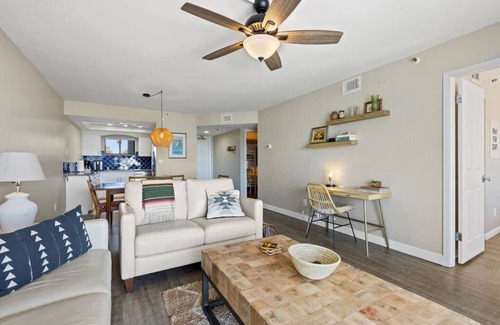 St. Pete Beach Condo | Stunning beachfront views on St. Pete Beach