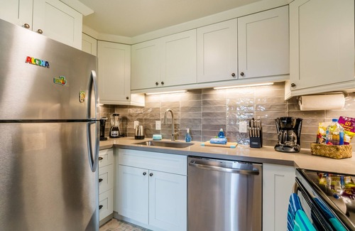 Kihei Condo | Stunning BEACHFRONT Ground Floor Condo – Fully Renovated & Ready to Welcome You
