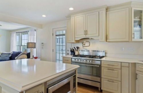 Wells Beach House | STUNNING BEACHSIDE LISTING DIRECTLY ON WELLS BEACH: RELAXING: 9/7-9/10 NOW OPEN