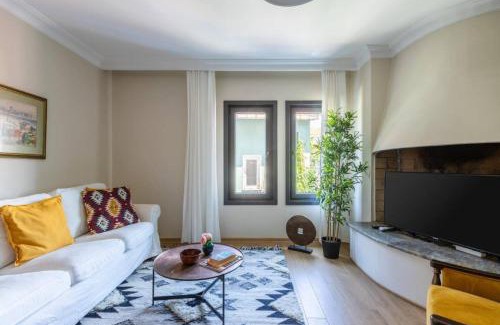 Ortakoy Apartment | Stunning Bosphorus 2bd2bath Views Terrace! #357