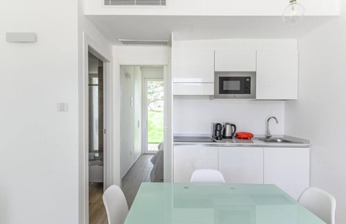 La Pelosa Apartment | Stunning Capo Falcone Charming Apartments nui0407h