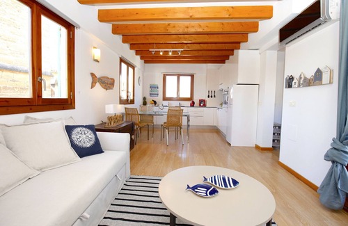 La Missio Apartment | Stunning & Central Penthouse in Palma, Terrace, Wifi, AC, Bright, Fully Equipped