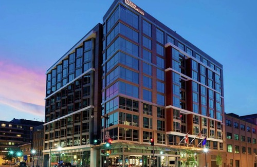 West End House | Stunning City Retreat Steps Away from White House | Rooftop Pool Access