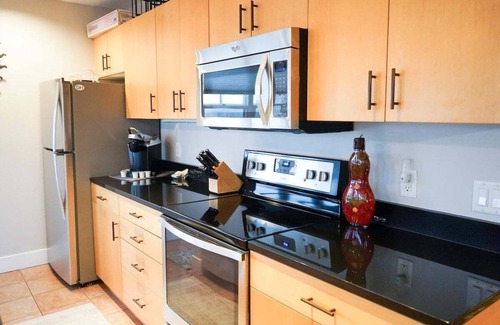 Grand Haven Condo | Stunning Condo w/Channel Views in the highly