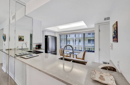 Bonita Bay Condo | Stunning Condo w/Private Beach Access, Restaurants & Shops