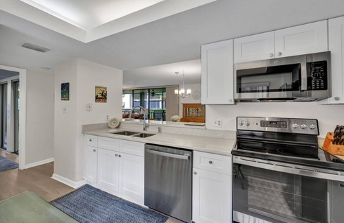 Bonita Bay Condo | Stunning Condo w/Private Beach Access, Restaurants & Shops