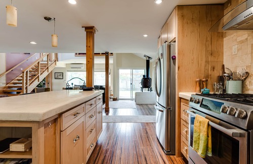 Western House | Stunning, Custom Craftsman w Lots of Light - Take it easy at this unique home!