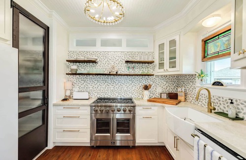 Pirates Beach House | Stunning Design Style Meets Laid-Back Beach Life