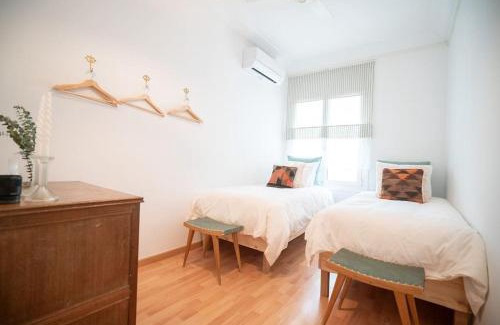 la Vila de Gracia Apartment | Stunning Designer 2 Bed Apt in Glorious Gràcia