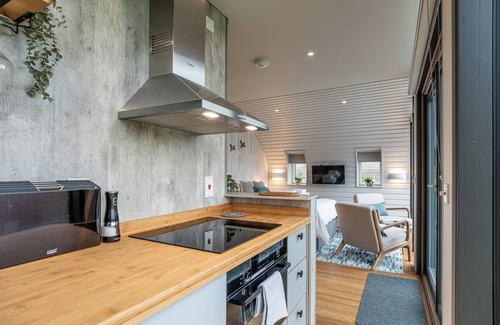 Enstone Apartment | Stunning EcoRetreat Pods in Old Chalford