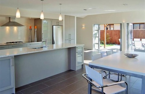 Kaikoura House | Stunning Executive Holiday House