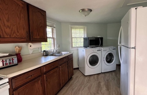 Washburn Other | Stunning Farm House,nHorses on property,nQuiet and relaxing,