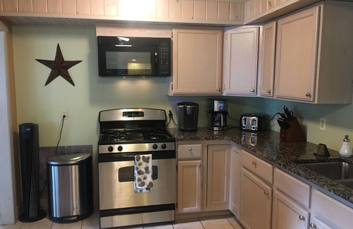 Houghton Lake House | Stunning Five Bedroom Lakefront Home on Houghton Lake, Michigan