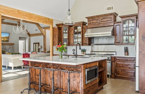 Lake Arrowhead House | Stunning French Chateau: 2 Master Bdrms, Views, Chef’s Kitchen, Game Rm, Firepit