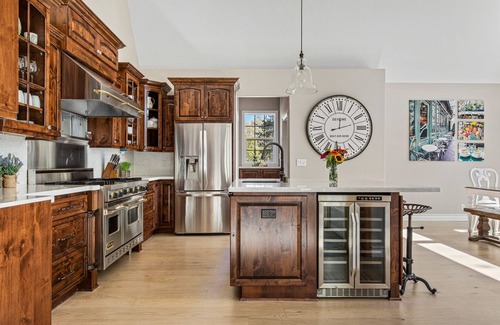 Lake Arrowhead House | Stunning French Chateau: 2 Master Bdrms, Views, Chef’s Kitchen, Game Rm, Firepit