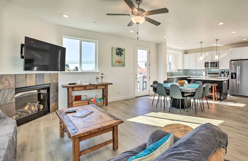 Grover Beach House | Stunning Getaway < 1 Mi to Grover Beach!