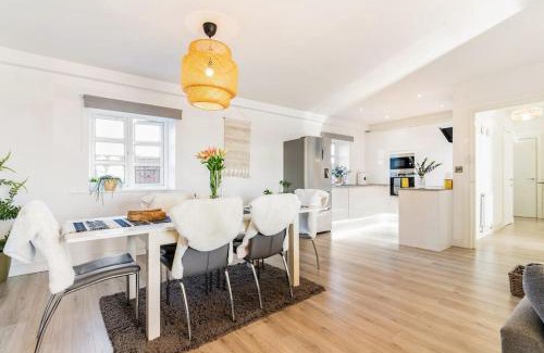 Hartlepool Apartment | Stunning Ground Floor Hartlepool Marina Apartment