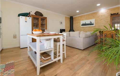 San Jose del Valle House | Stunning Home In San Jose Del Valle