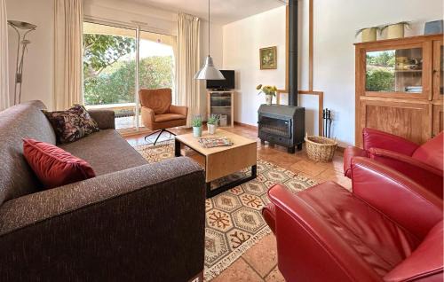 Prades-sur-Vernazobre House | Stunning Home In Prades Sur Vernazobre