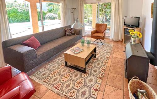 Prades-sur-Vernazobre House | Stunning Home In Prades Sur Vernazobre