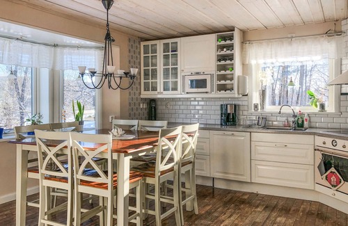 Alvdalen House | Stunning home in älvdalen with sauna