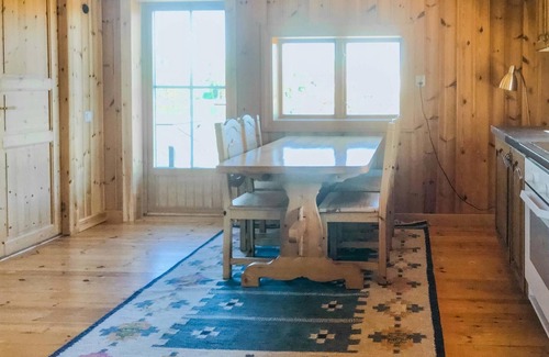 Borlange House | Stunning home in Borlänge with WiFi
