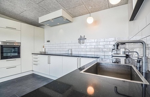 Øer Strand House | Stunning home in Ebeltoft