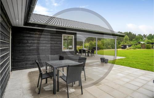 Øksenmølle House | Stunning Home In Ebeltoft With Sauna