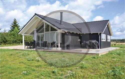 Handrup Strand House | Stunning Home In Ebeltoft With Wifi