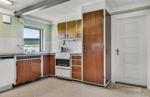 Haarby House | Stunning home in Haarby with kitchen