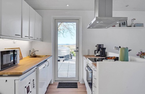 Havndal House | Stunning home in Hadsund with WiFi