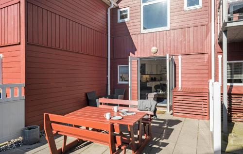 Oster Hurup House | Stunning Home In Hadsund With Wifi