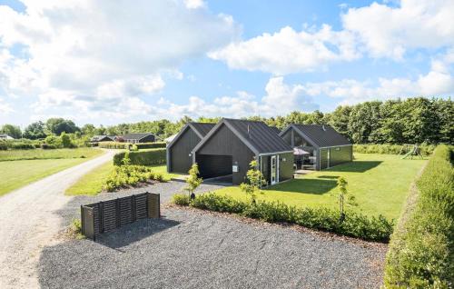 Nørre Hurup House | Stunning Home In Hadsund With Sauna